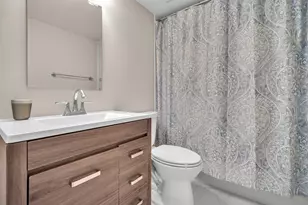 9560 Weldon Cir, Tamarac, FL 33321 - Photo 23