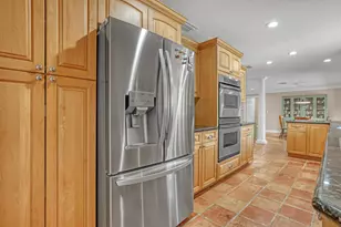 2100 NE 30th St, Lighthouse Point, FL 33064 - Photo 37