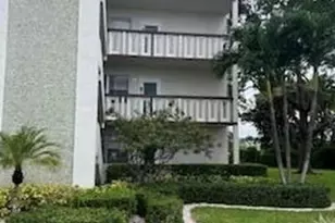 240 Southampton B, West Palm Beach, FL 33417 - Photo 17