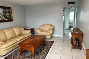240 Southampton B, West Palm Beach, FL 33417 - Photo 5