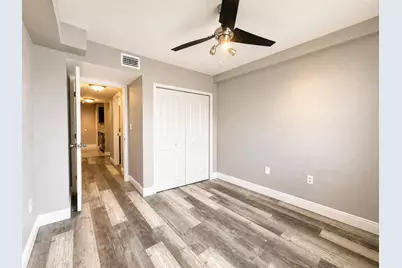 2831 N Oakland Forest Drive #101, Oakland Park, FL 33309 - Photo 17