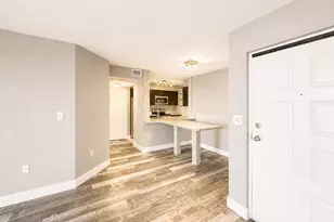 2831 N Oakland Forest Dr, Oakland Park, FL 33309 - Photo 5
