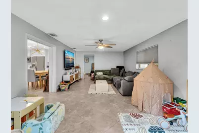 905 SE 13th Court, Deerfield Beach, FL 33441 - Photo 35