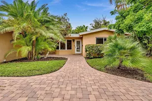 905 SE 13th Ct, Deerfield Beach, FL 33441 - Photo 3