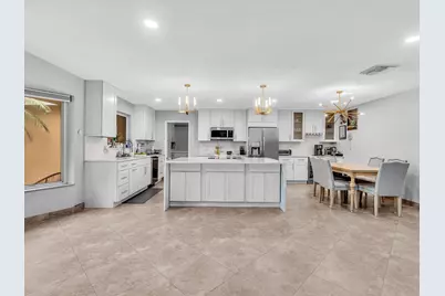 905 SE 13th Court, Deerfield Beach, FL 33441 - Photo 15