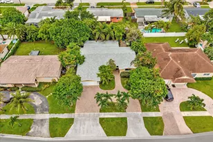 905 SE 13th Ct, Deerfield Beach, FL 33441 - Photo 37