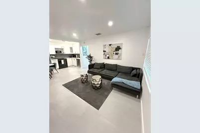 1211 NE 15th Avenue #2, Fort Lauderdale, FL 33304 - Photo 15