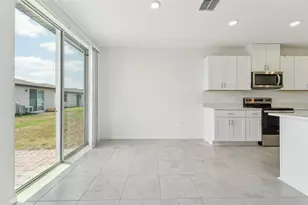 3824 Giorgio Dr, Winter Haven, FL 33884 - Photo 9