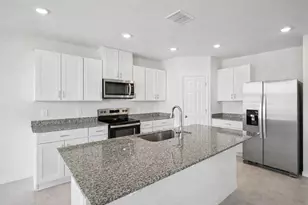 3824 Giorgio Dr, Winter Haven, FL 33884 - Photo 1