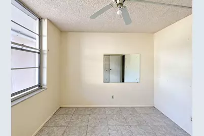2650 NW 49th Avenue #118, Lauderdale Lakes, FL 33313 - Photo 9
