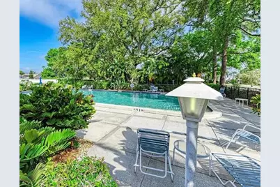 7211 W Country Club Drive N #135, Sarasota, FL 34243 - Photo 3
