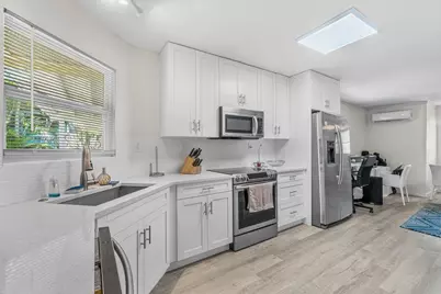 124 Mayfield Road #W, Lantana, FL 33462 - Photo 19