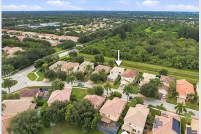 7830 Jewelwood Drive, Boynton Beach, FL 33437 - Photo 3