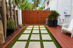 3900 NE 18th Ave, Oakland Park, FL 33334 - Photo 15