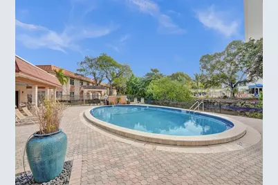 12 NE 19th Court #112A, Wilton Manors, FL 33305 - Photo 11