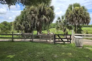 2219 County Road 721 Loop, Moore Haven, FL 33471 - Photo 59