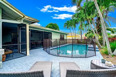 574 Juniper Place, Wellington, FL 33414 - Photo 27