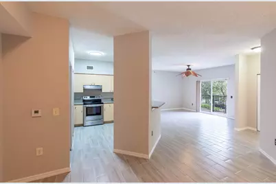 350 Crestwood Circle, Royal Palm Beach, FL 33411 - Photo 5