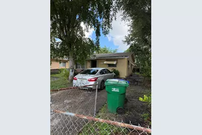 2605 NW 14th Street, Fort Lauderdale, FL 33311 - Photo 1