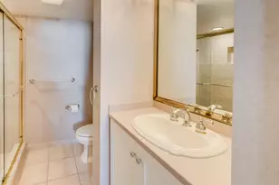 1 Las Olas Circle, Fort Lauderdale, FL 33316 - Photo 23