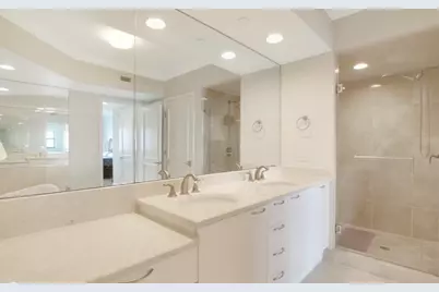 2640 Lake Shore Drive #2311, Riviera Beach, FL 33404 - Photo 15