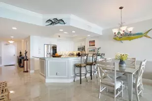 2640 Lake Shore Dr, Riviera Beach, FL 33404 - Photo 9