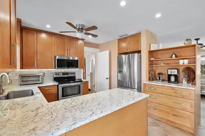 3241 NE 9th Terrace, Pompano Beach, FL 33064 - Photo 13