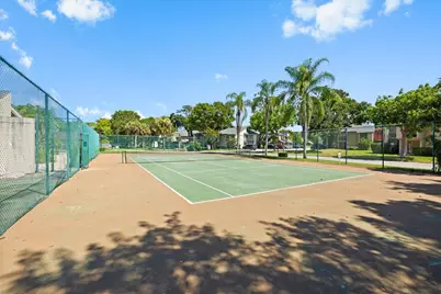 130 Wimbledon Lake Drive, Plantation, FL 33324 - Photo 29