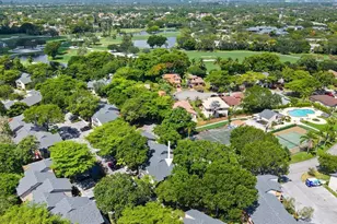 130 Wimbledon Lake Dr, Plantation, FL 33324 - Photo 33