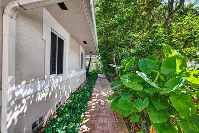 1920 E Terra Mar Drive, Lauderdale by the Sea, FL 33062 - Photo 5
