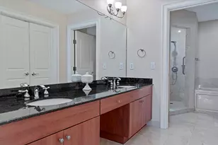16100 Emerald Estates Dr, Weston, FL 33331 - Photo 17