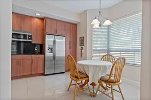 16100 Emerald Estates Dr, Weston, FL 33331 - Photo 5