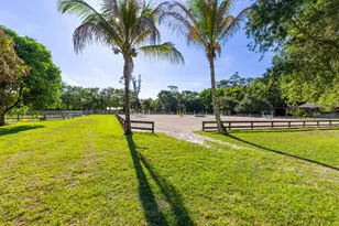851 Hyde Park Rd, Loxahatchee Groves, FL 33470 - Photo 9