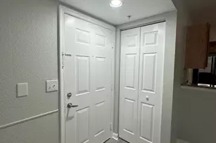 291 SW Palm Dr, Port Saint Lucie, FL 34986 - Photo 5