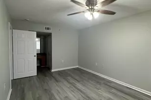 291 SW Palm Dr, Port Saint Lucie, FL 34986 - Photo 19