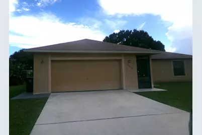 1490 SE Grapeland Avenue, Port Saint Lucie, FL 34952 - Photo 1