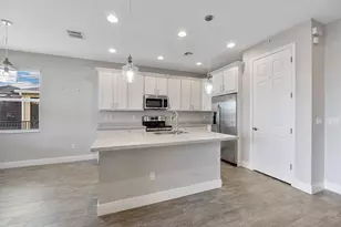 11151 SW Lake Park Dr, Port Saint Lucie, FL 34987 - Photo 19