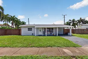 1520 NE 34th Ct, Pompano Beach, FL 33064 - Photo 1