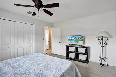 80 SE 10th Street, Pompano Beach, FL 33060 - Photo 27