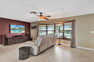 80 SE 10th St, Pompano Beach, FL 33060 - Photo 5