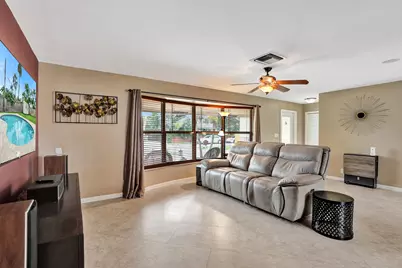 80 SE 10th Street, Pompano Beach, FL 33060 - Photo 7