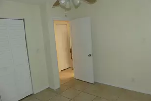 131 SW 15th St, Pompano Beach, FL 33060 - Photo 7