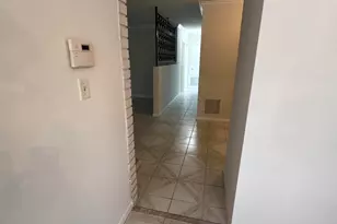 2320 NW 30th Way, Fort Lauderdale, FL 33311 - Photo 25