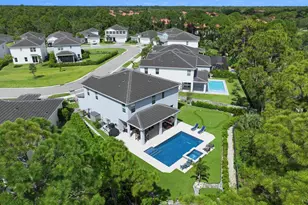194 SW Pomeroy St, Stuart, FL 34997 - Photo 9