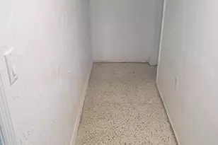 283 NE 111th St, Miami, FL 33161 - Photo 5