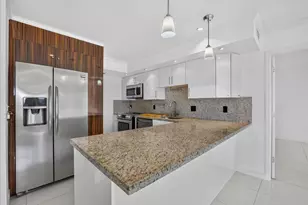 300 Diplomat Pkwy, Hallandale Beach, FL 33009 - Photo 11