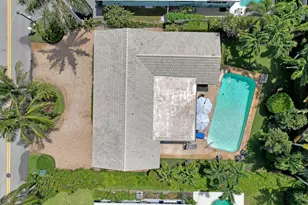 306 Cascade Ln, Palm Beach Shores, FL 33404 - Photo 3
