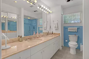306 Cascade Ln, Palm Beach Shores, FL 33404 - Photo 29