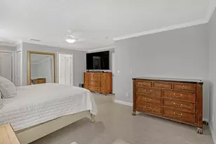 306 Cascade Ln, Palm Beach Shores, FL 33404 - Photo 25