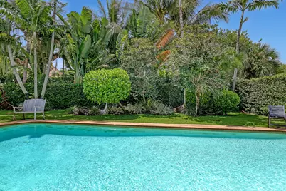 306 Cascade Lane, Palm Beach Shores, FL 33404 - Photo 35